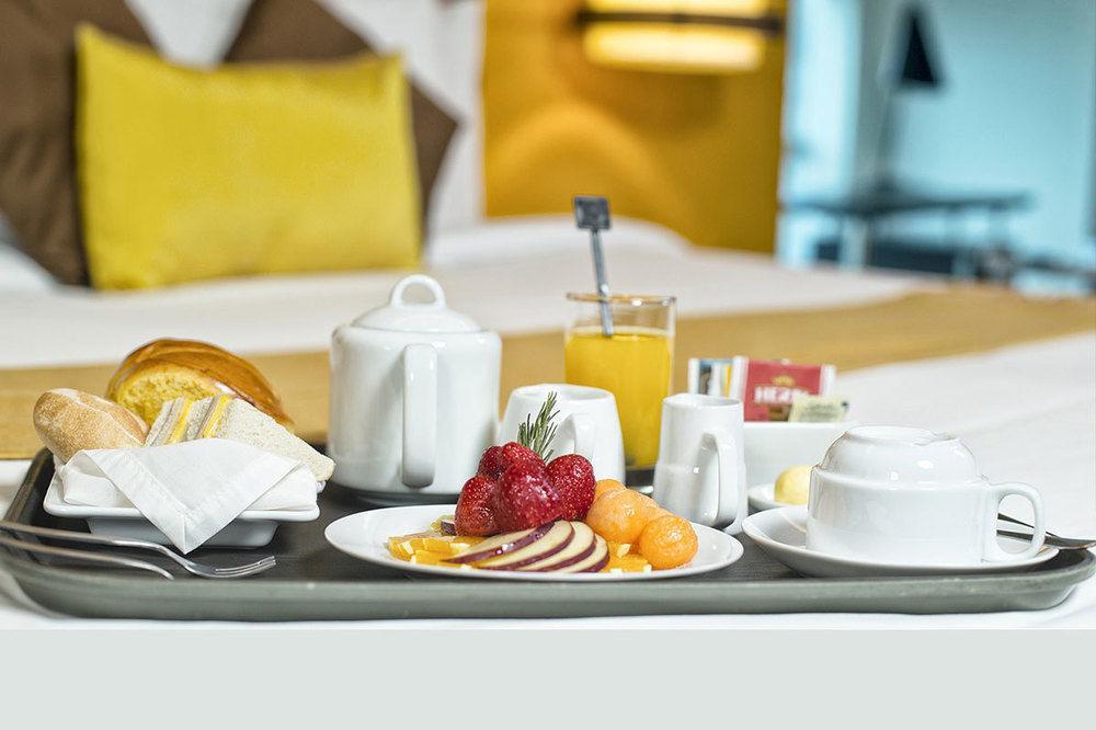 Hotel Ginebra Лима Екстериор снимка