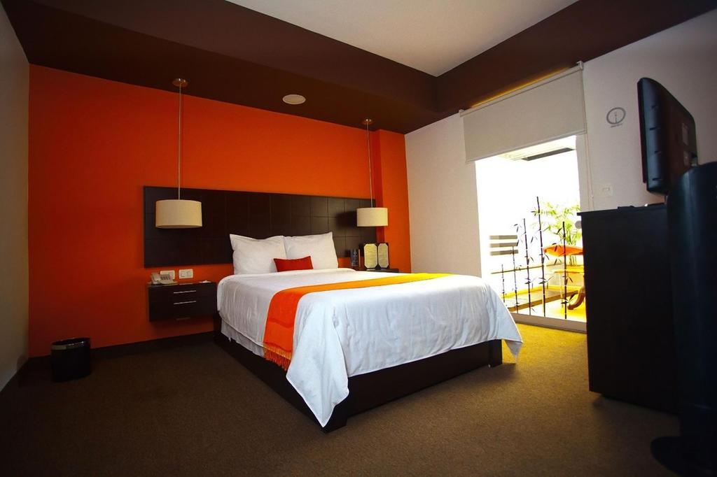 Hotel Ginebra Лима Екстериор снимка